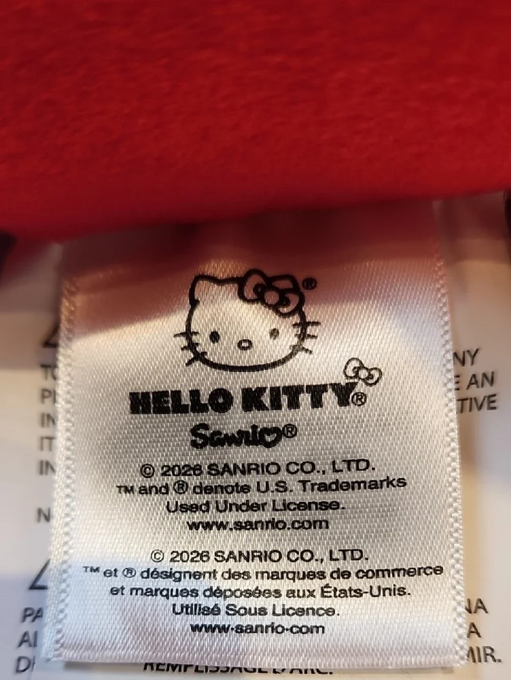 SANRIO HELLO KITTY White Pillow & BLANKET WRAPPED IN A WHITE RIBBON BOW